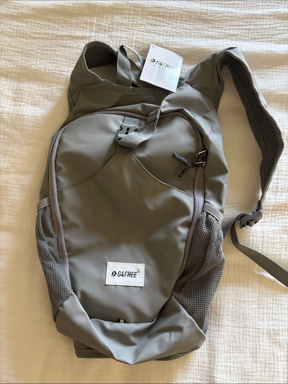 10L Lightweight Backpack in Gray